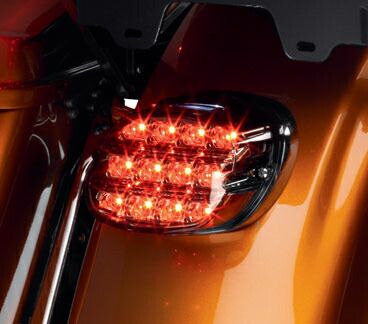 ハーレー純正レイバックLEDテールランプ レイバックLEDテールライト /スモークレンズ ハーレー純正パーツ