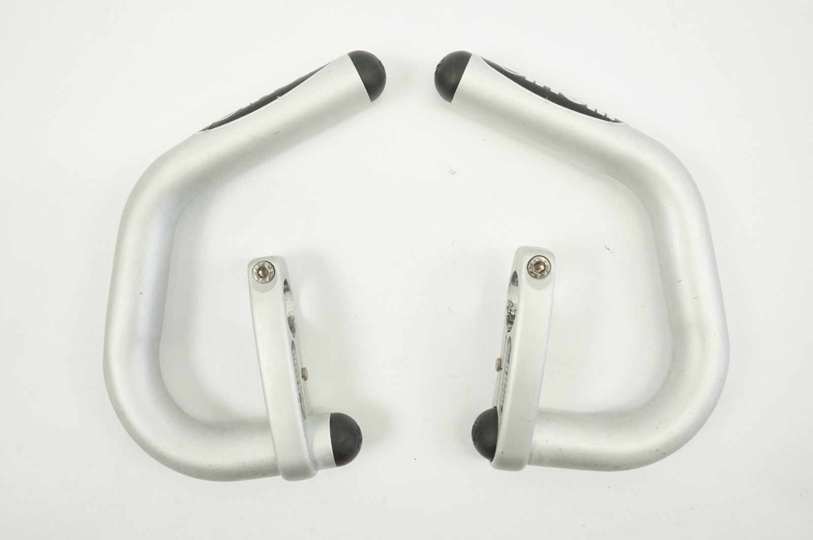 cinelli（チネリ）エアロバー　自転車 cinelli（チネリ）エアロバー自転車