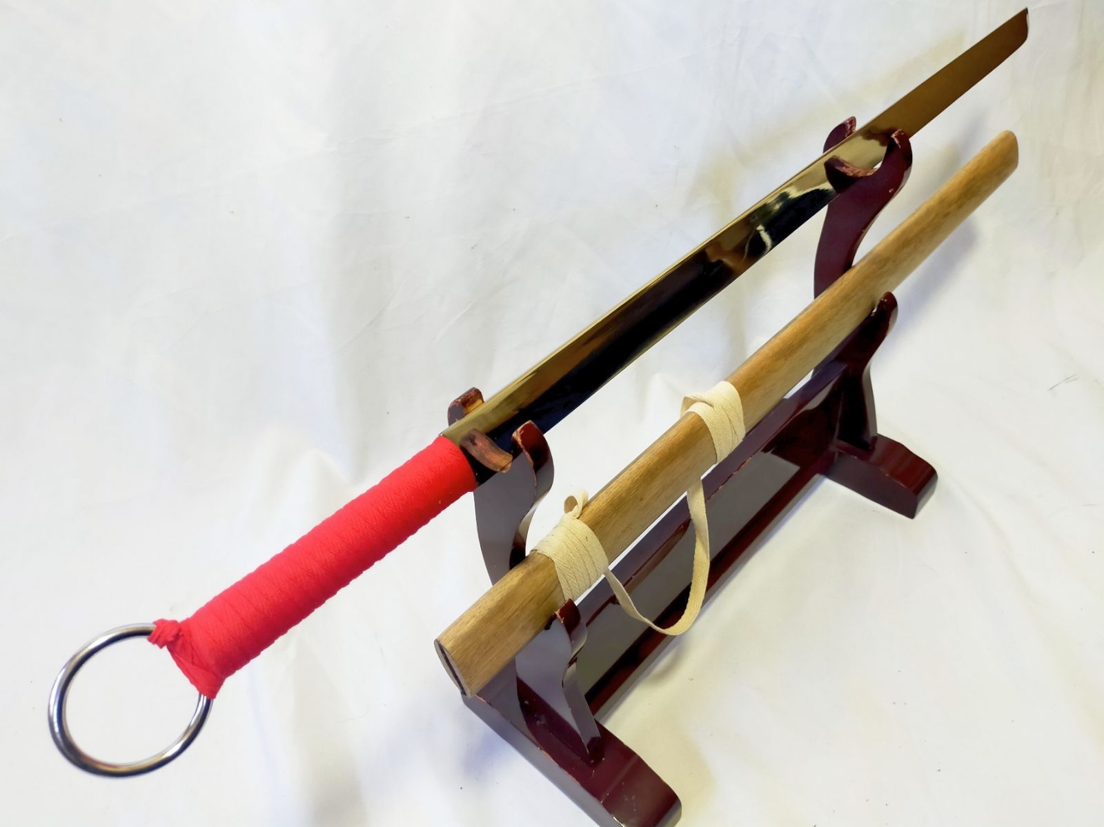 赤毛の刀 【海賊王】古兵器 武具　刀装具　日本刀　模造刀 Cosplay 赤毛の刀 【海賊王】古兵器 武具 刀装具 日本刀 模造刀 Cosplay
