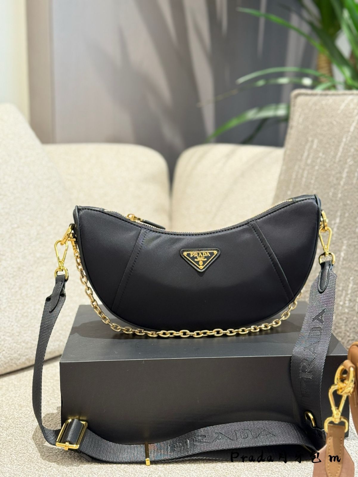 今日特価】Prada Sling Bag プラダ スリング バッグ-MM輸入