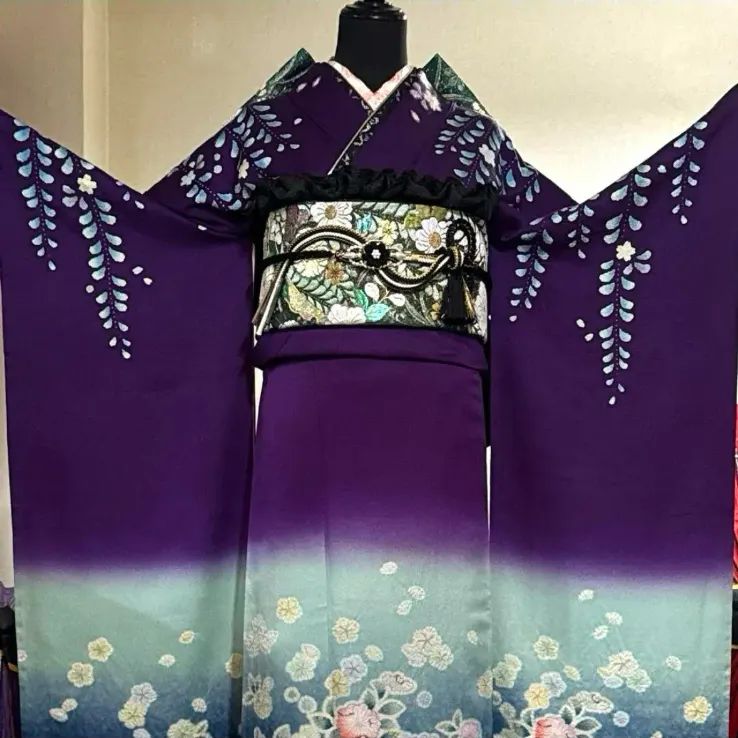 豪華振袖フルセット・辻が花・絞り・舞桜・藤花房・金通し地
