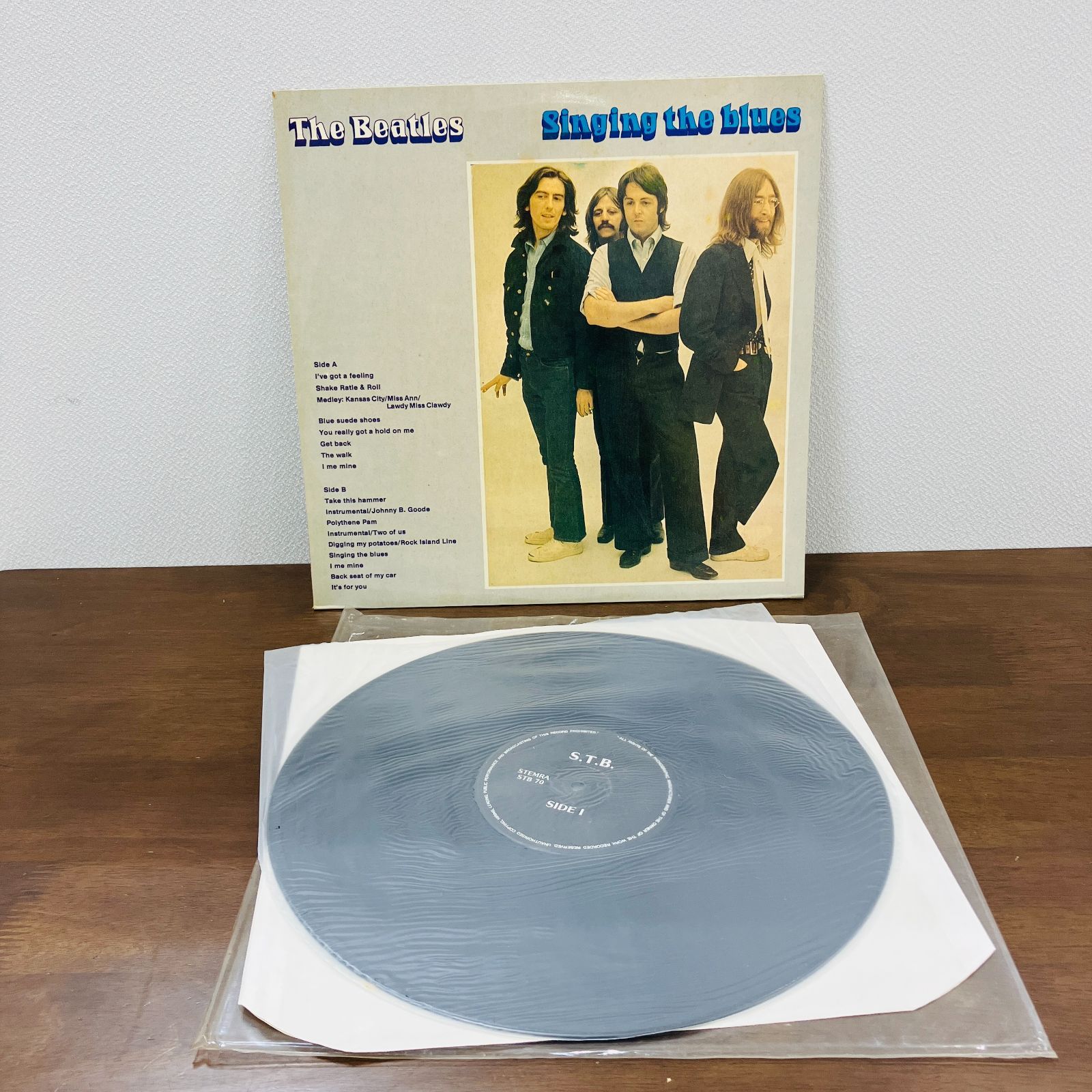 ビートルズ　THE BEATLES LPレコード 6/22(土) 「大阪BEATLES廃盤レコードセール～PREMIUM～」特設