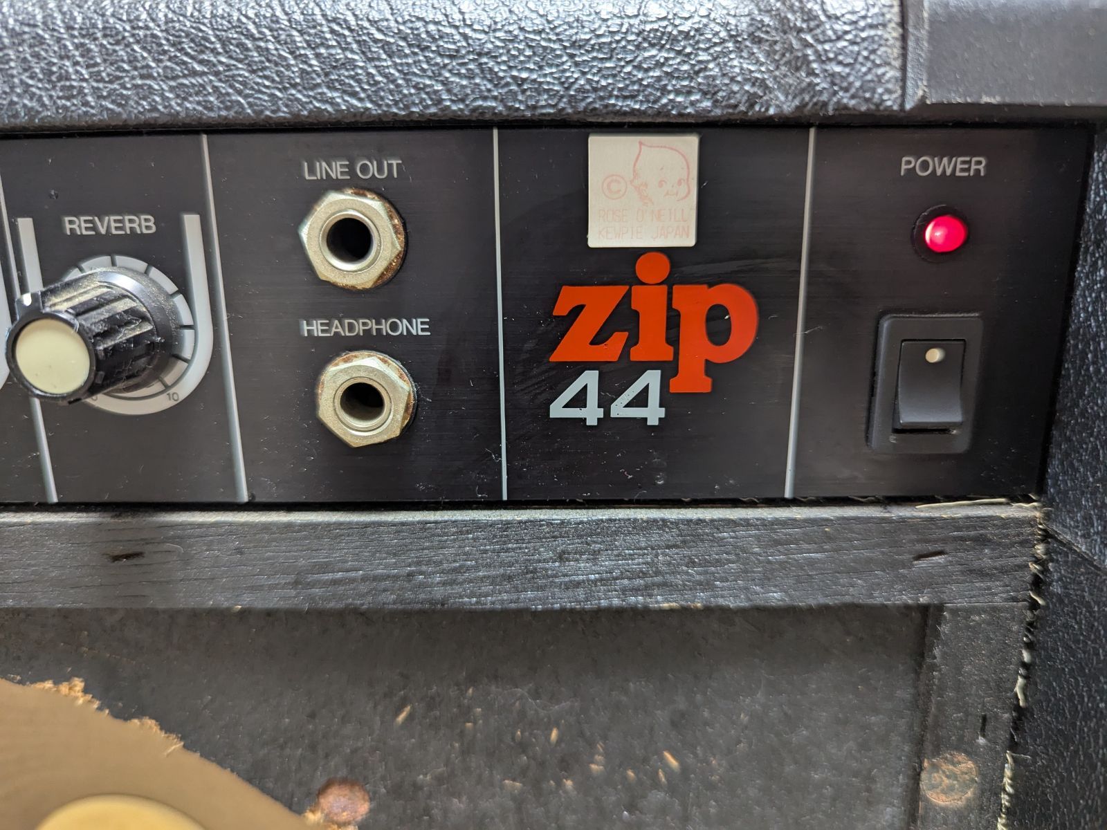 めぐたん Amazon.co.jp: セイコー クロック 目覚まし時計 アナログ 大音量