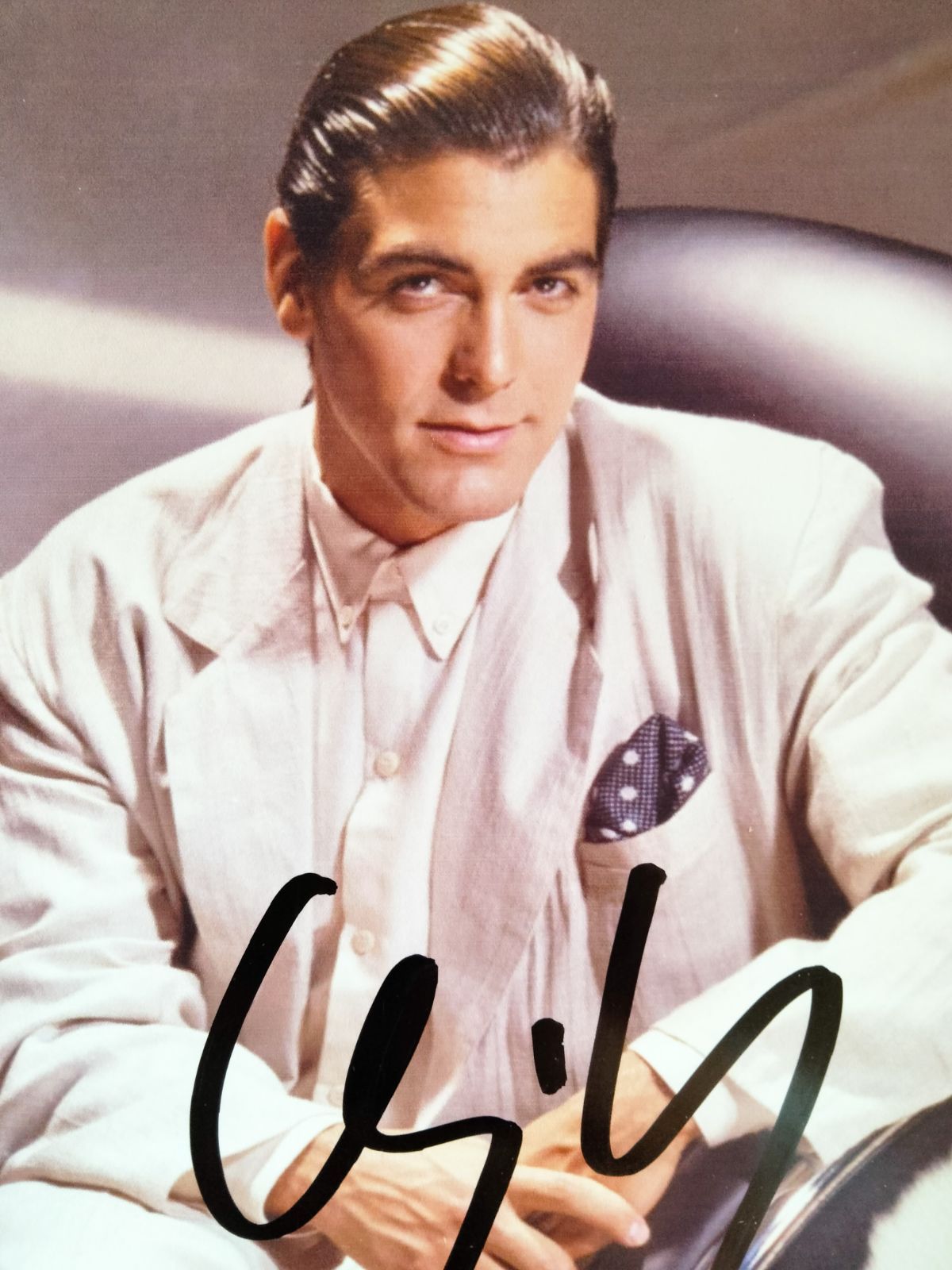 ジョージ・クルーニー直筆サイン入り2Lサイズ写真…George Clooney