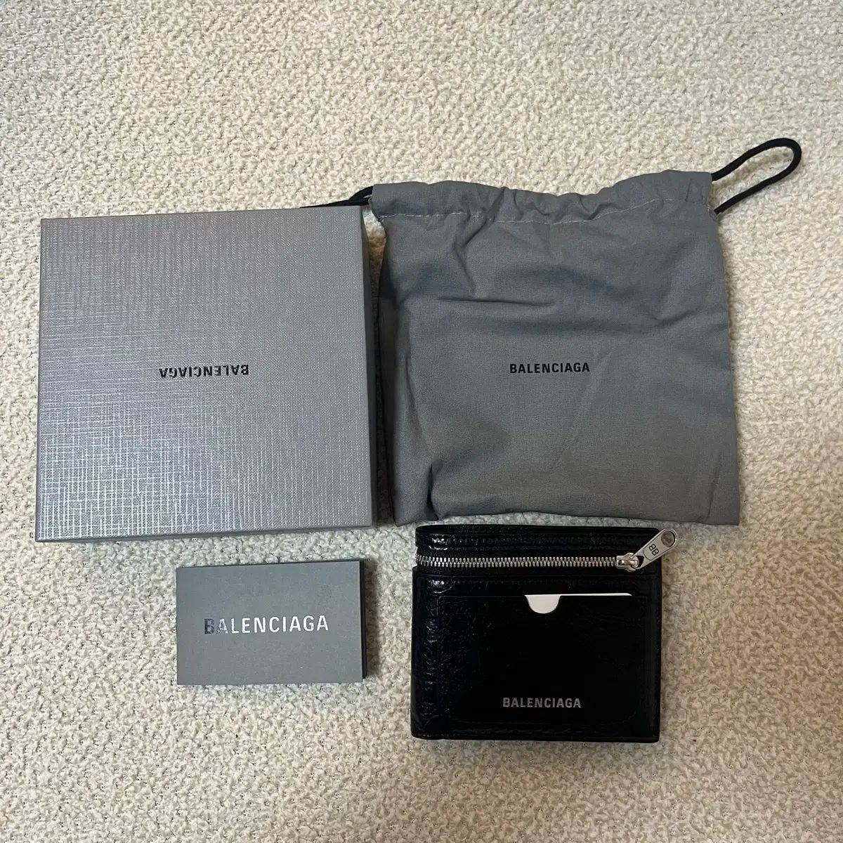 BALENCIAGA(バレンシアガ) スーパービギー (スーパービギー) スクエア 折りたたまれた 財布 ブラック