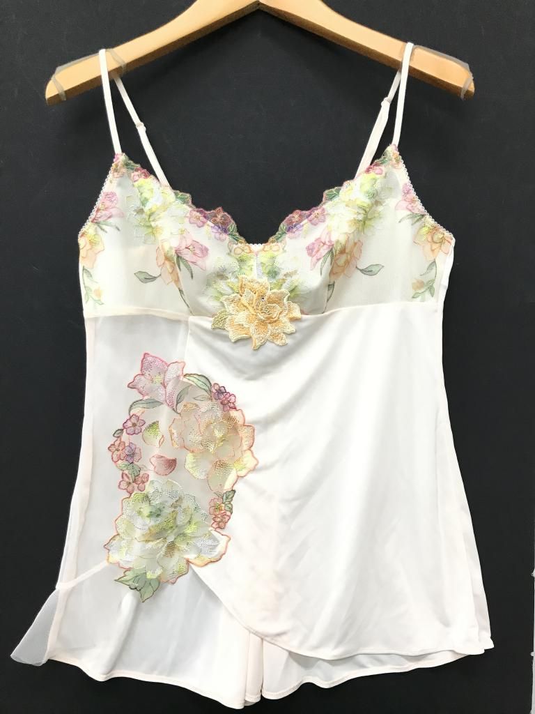 Wacoal Salute ワコール ランジェリー キャミソール 薄オレンジ系 み M 974928