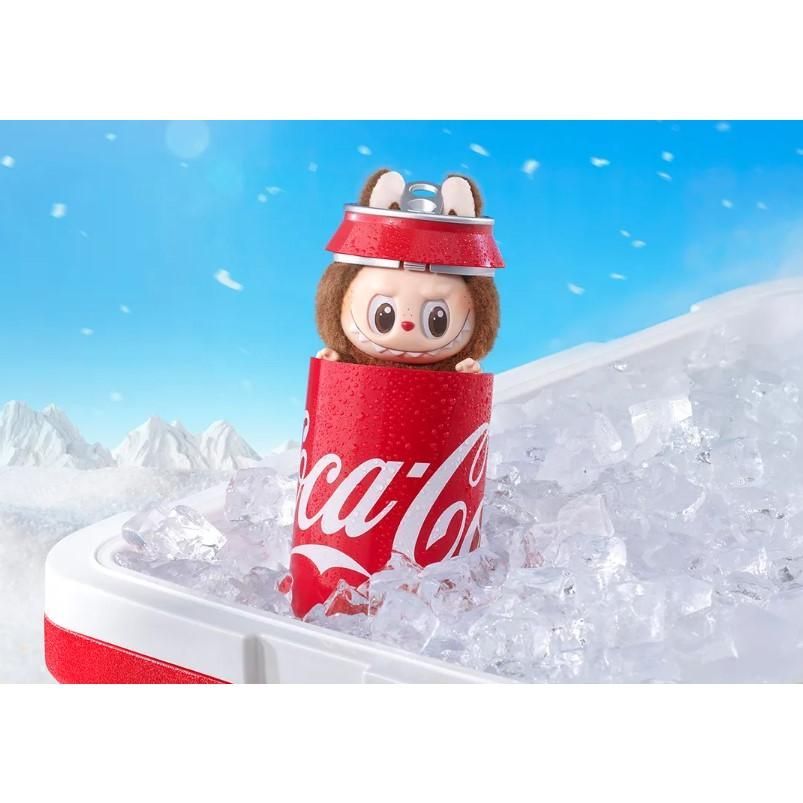 【正規品】コカコーラ ラブブ LABUBU ペンダント マスコット 瓶 LABUBU ラブブ コカコーラ ぬいぐるみ ペンダント 瓶、缶 - メルカリ