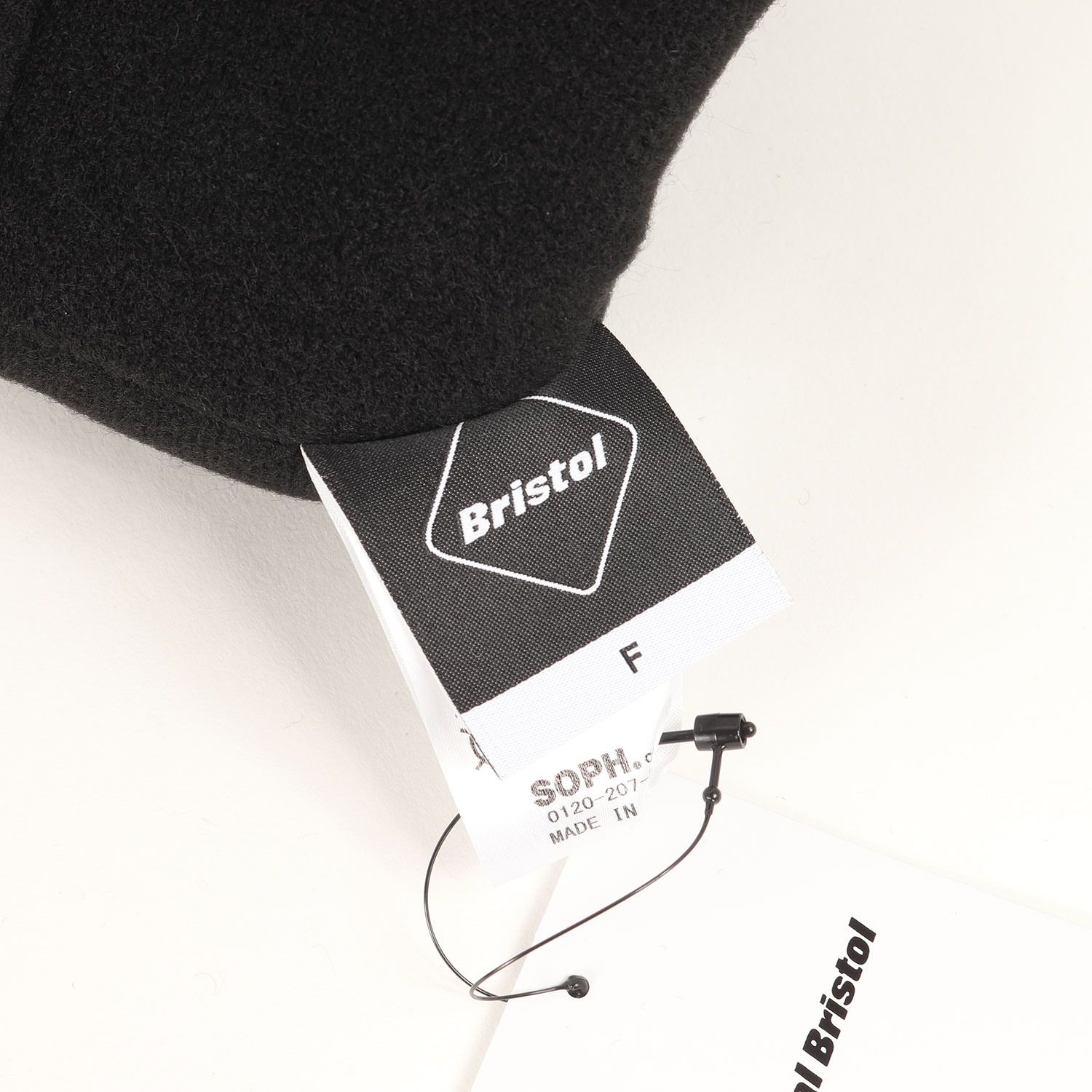 近年モデル F.C.Real Bristol エフシー ルブリストル ゴルフ用 ペイズリー柄 ヘッドカバー 3種 4点セット HEAD COVER ブラック 黒 ブランド ファッション アイテム 小物 雑貨