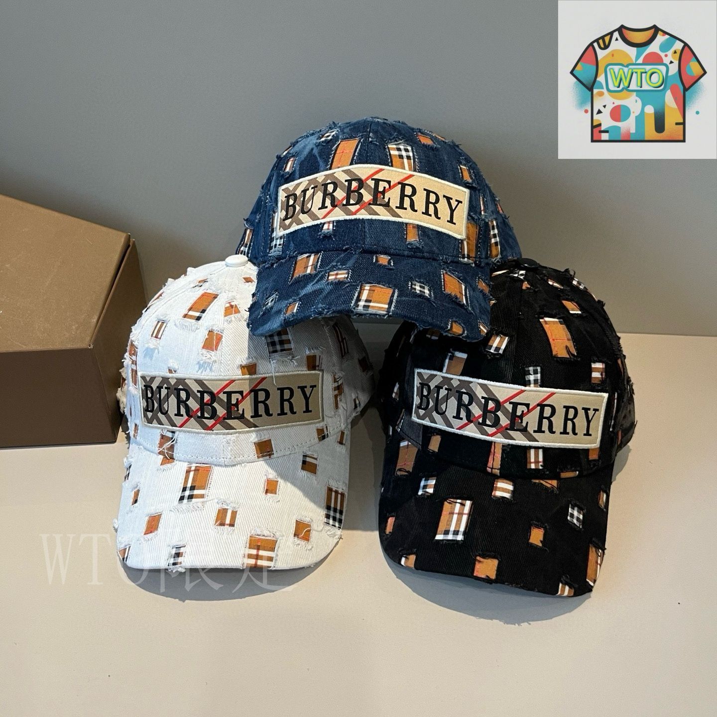 専用♡特価♡ 激オシャ　ユニセックス　Burberry ロンドン キャップ 専用♡特価♡ 激オシャ ユニセックス Burberry ロンドン キャップ