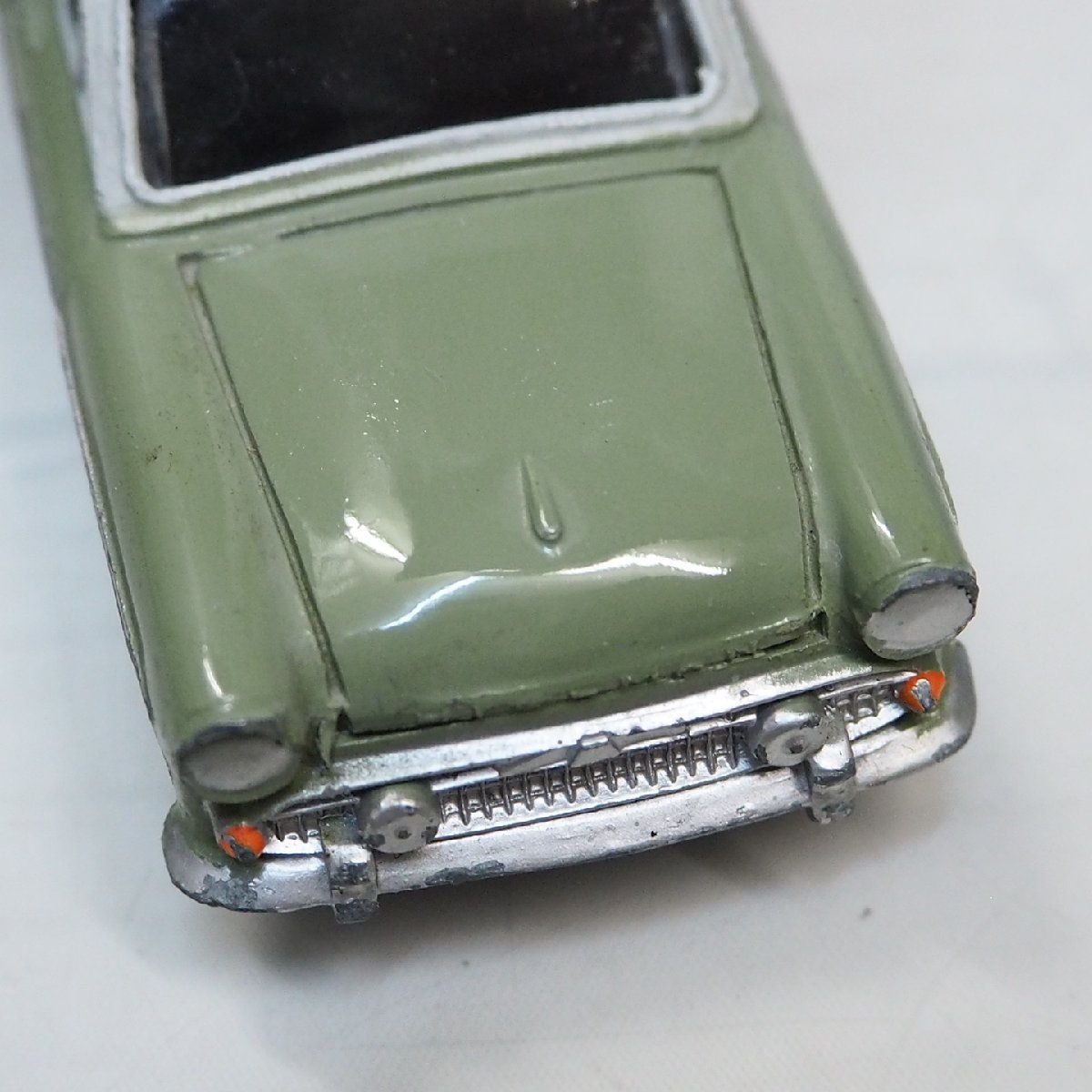 モデルペットNo.9【イスズ ヒルマン ミンクス ISUZU HILLMAN