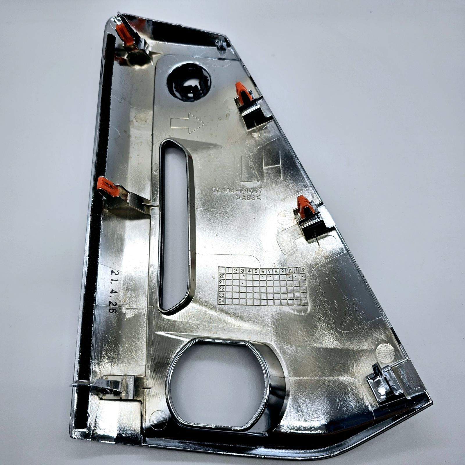 トヨタ純正部品 ルーミー M900A 後期 カスタムG-T/カスタムG