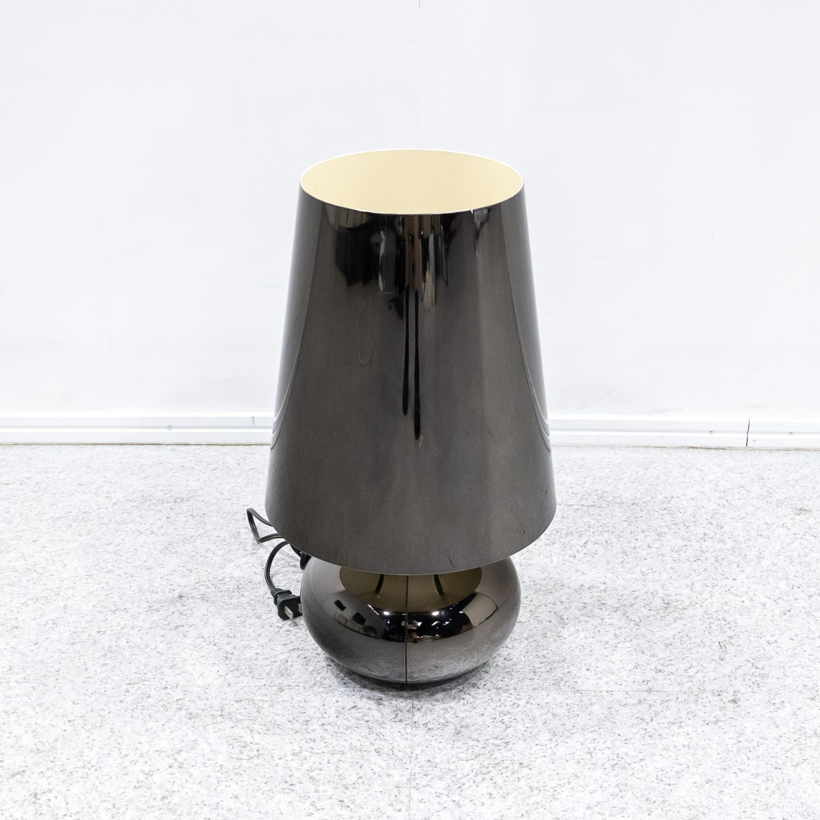 GMGT18A○Kartell / カルテル CINDY シンディ ランプ テ 中古品 