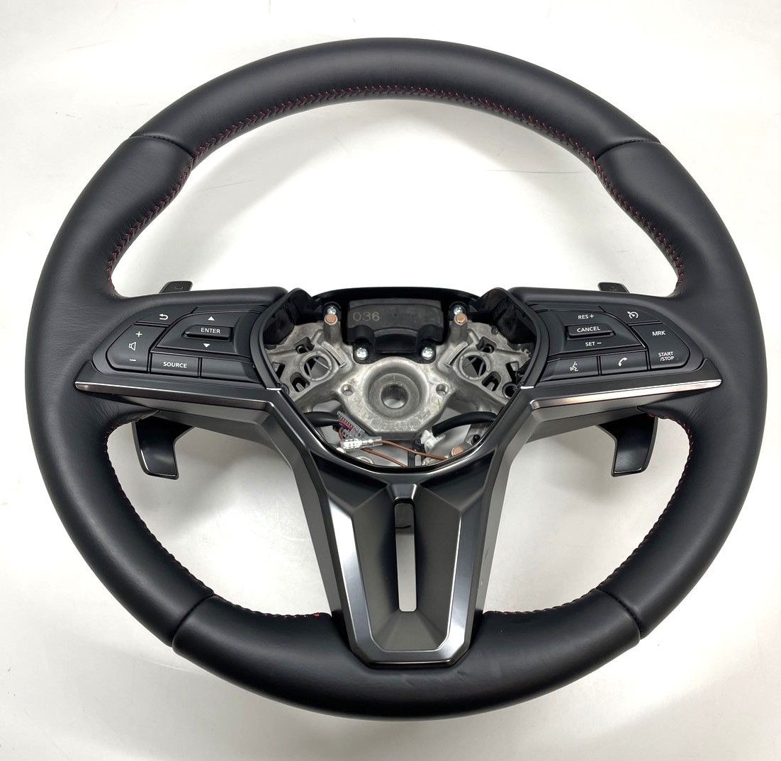 NISSAN GTR-35 2024年式プレミアムエディション　レザーステアリング　新車外し　黒／赤ステッチ  日産