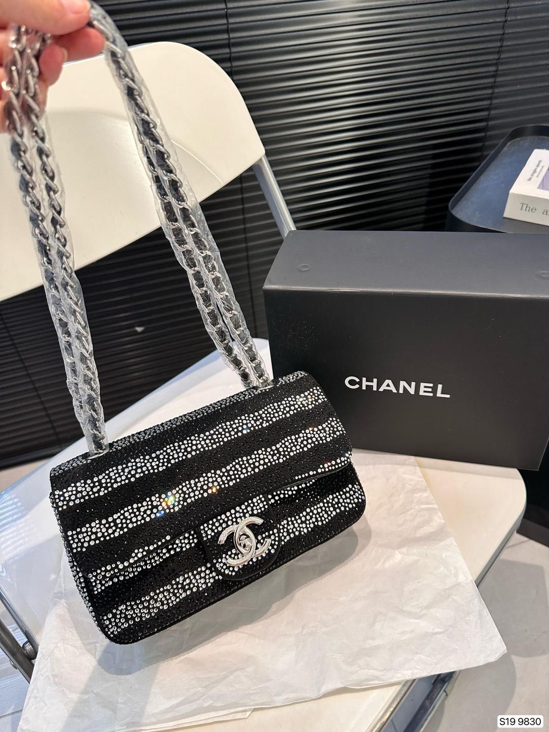 chanle 片肩バッグ チェーンバッグ ファッショントレンド
