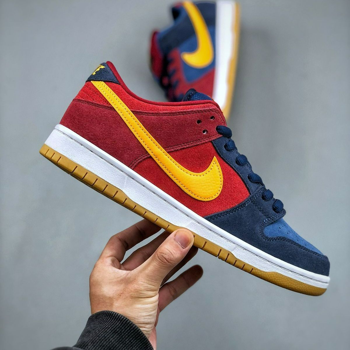 送料無料 新品 NIKE SB DUNK LOW PRO PREMIUM DJ0606-400 