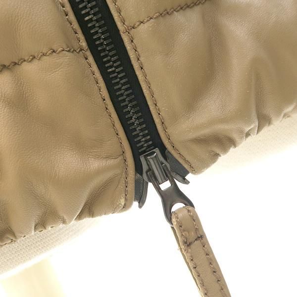 デュベティカ ダウンベスト