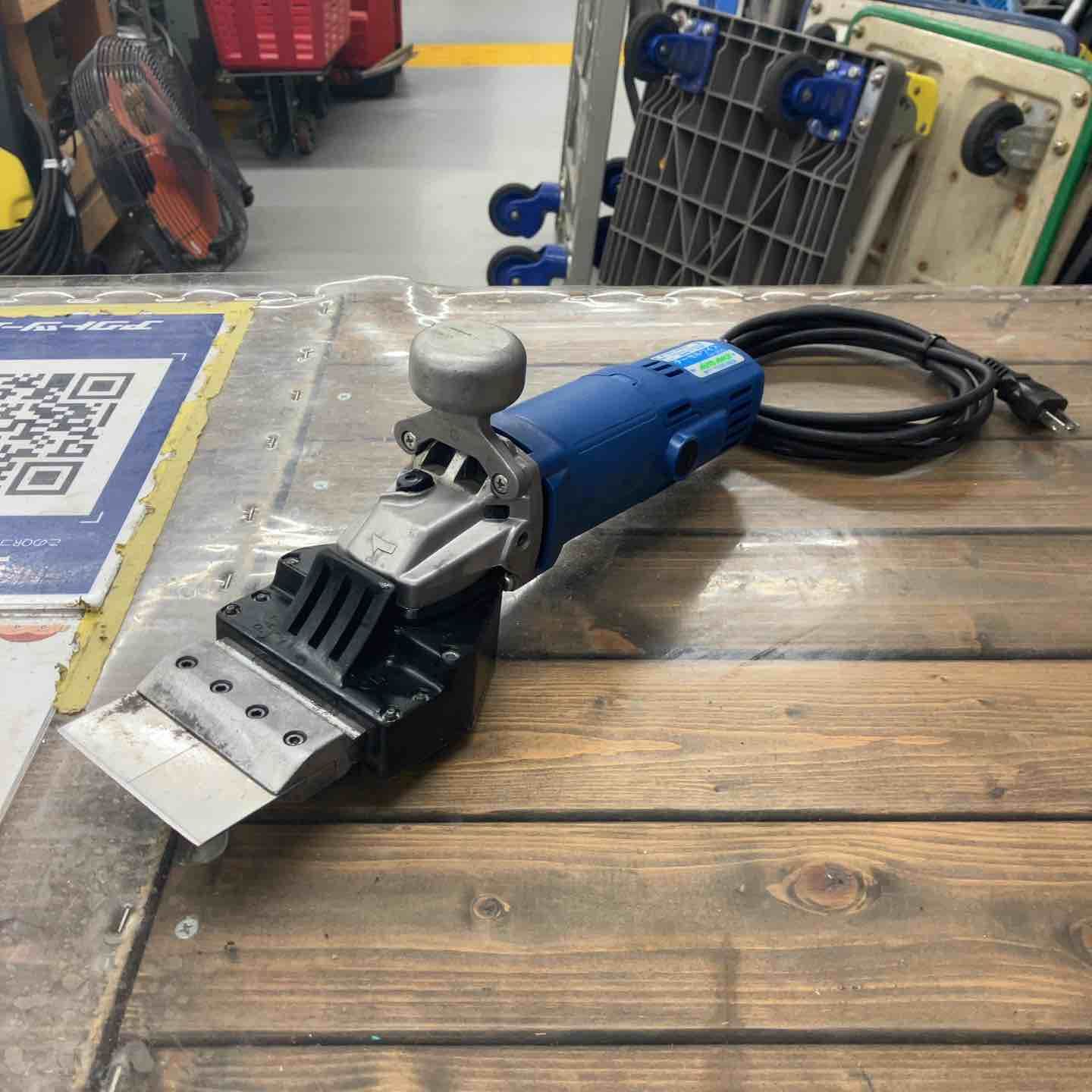 オートマック 超振動式剥離機チーゼルワイス CH80 戸田店