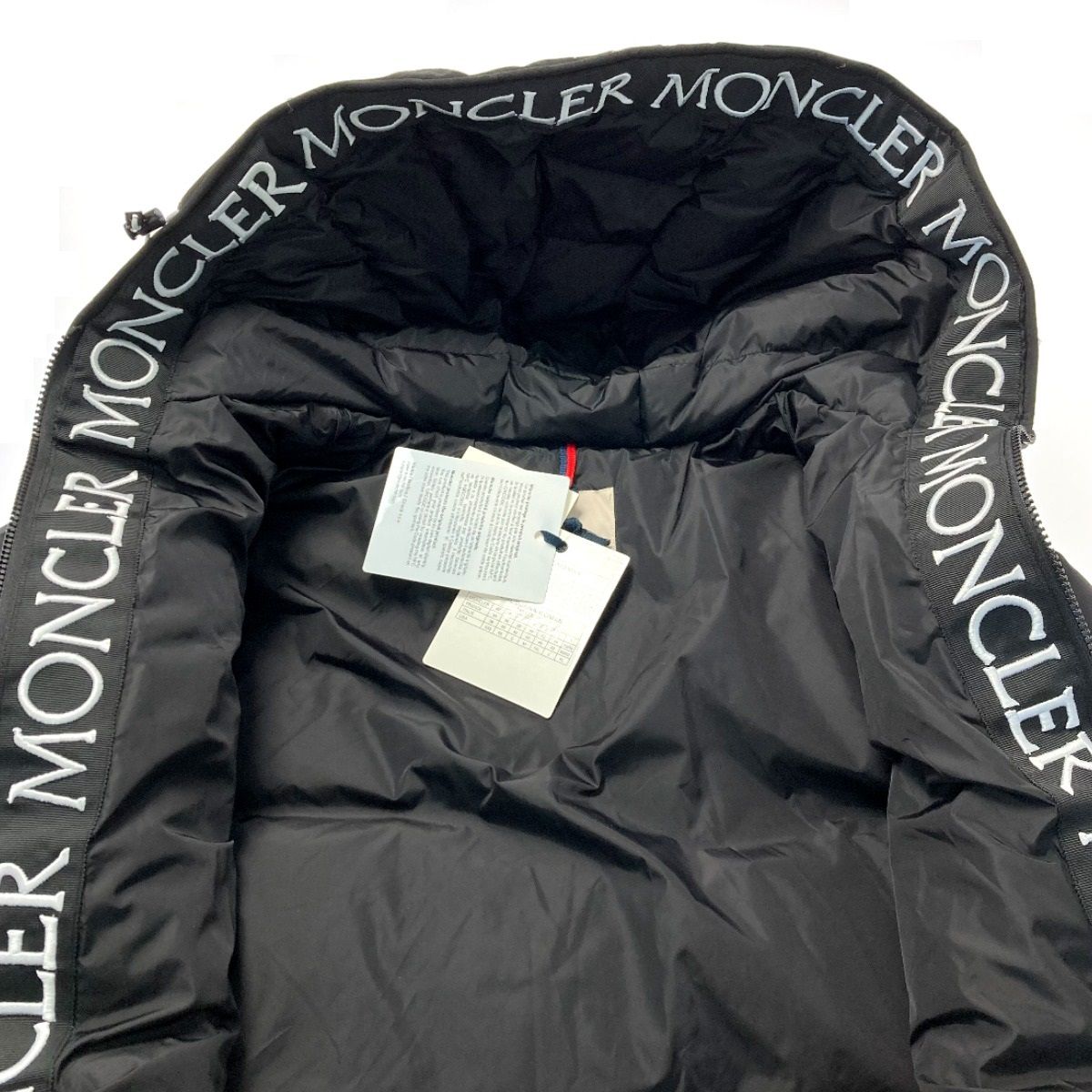 MONCLER モンクレール ダウンジャケット サイズ 4 RN116347 C-ZIND-21 