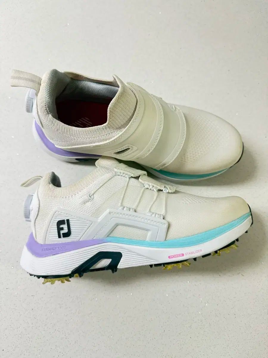 NEW BALANCE GOLF ニューバランス UGS574NY スパイクレス ゴルフシューズ  ネイビー系 27cm [240101412101] ゴルフウェア メンズ ストスト NEW BALANCE GOLF ニューバランス UGS574NY スパイクレス ゴルフ