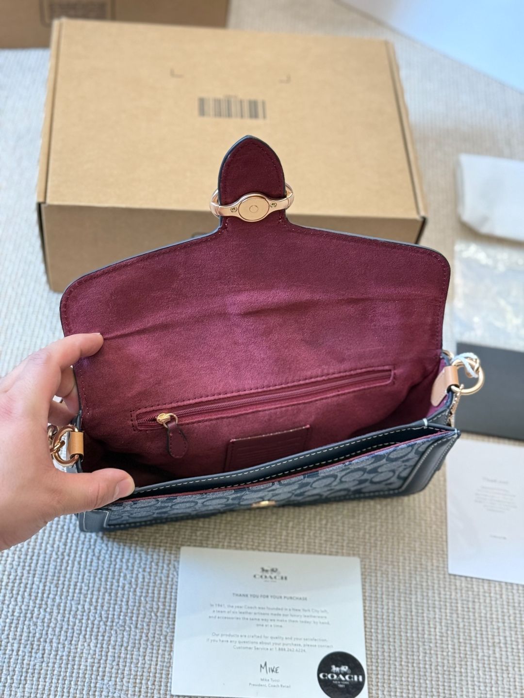  今日 Coach Georgie Colorblock Rivet Messenger Bag - コーチ ジョージー ブロック リベット メッセンジャーバッグ 3 way 使い方 × 個性的なデザインと大容量 ショルダーバッグ バッグ