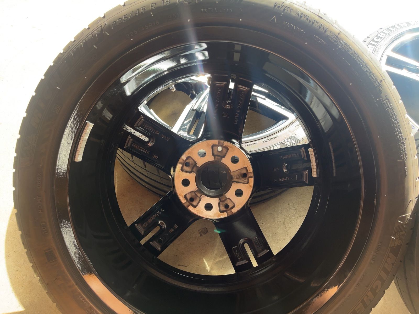 50％以上OFF! BMW G20 G21 G22 後期型 Mスポーツ 純正品 18インチ 4本セット 【宅配送料無料】