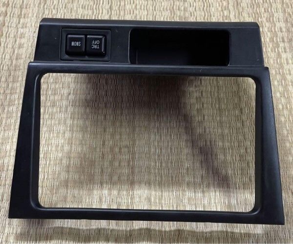 トヨタ アルテッツァ ジータ インストルメントクラスタフィニッシュ パネル CTR LWR ALTEZZA ALTEZZA GITA PANEL INSTRUMENT CLUSTER FINI