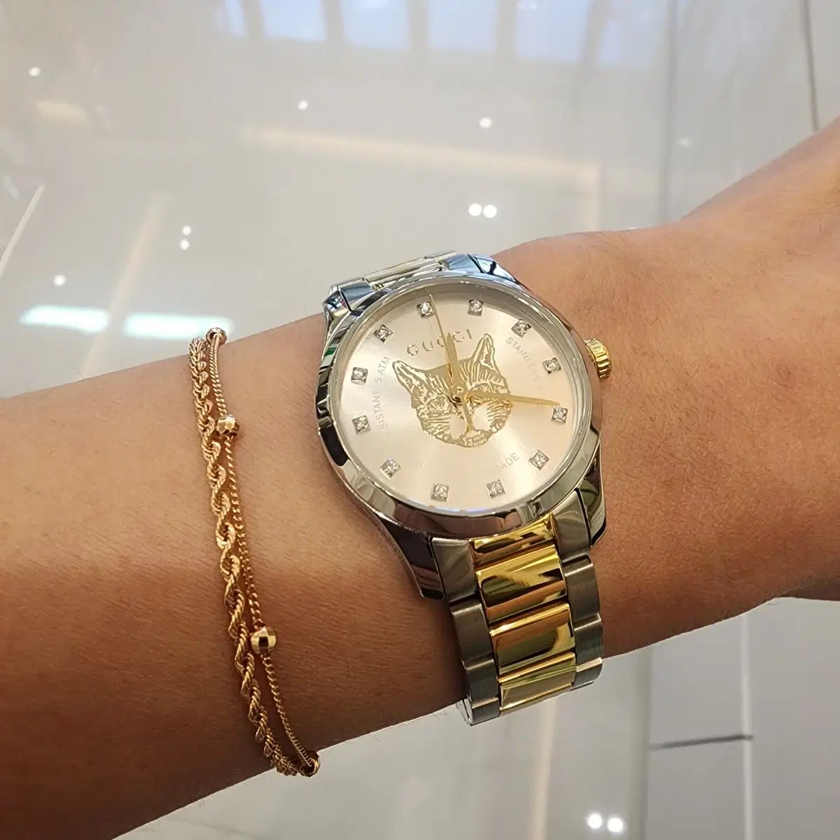 GUCCI(グッチ) G -時代を超越した キャットウォッチ - メルカリ