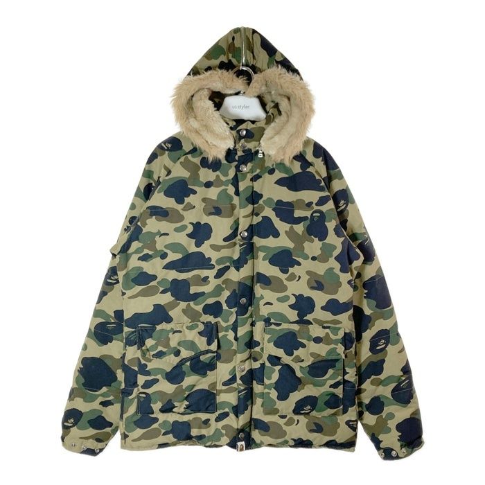 ☆A BATHING APE アベイシングエイプ ダウンジャケット 迷彩 カモフラ 
