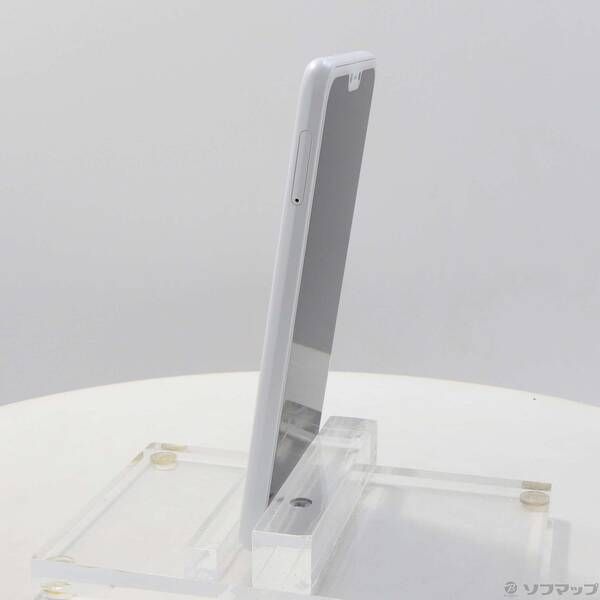 中古品〕 arrows U 32GB ホワイト 801FJ SoftBank【349】 - メルカリ
