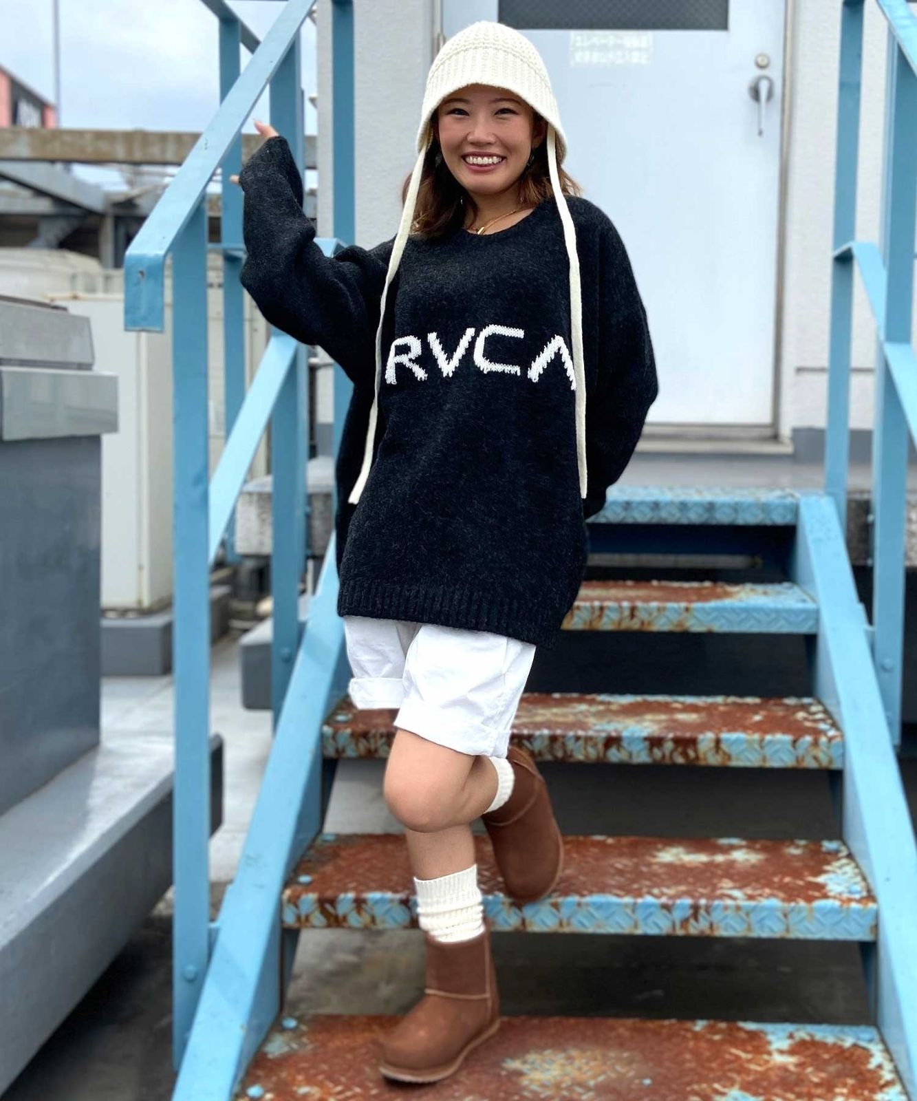 RVCA/ルーカ レディース セーター ルーカ ロゴ ビッグサイズ ニット BD044-421 ムラサキ公式】RVCA/ルーカ レディース セーター ルーカ ロゴ