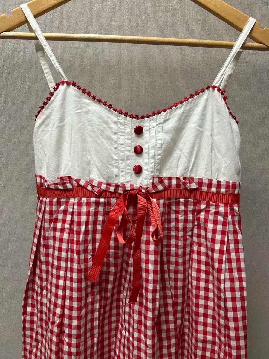 赤 チェック 紐 ワンピース リボンチェックミニワンピース｜evelyn