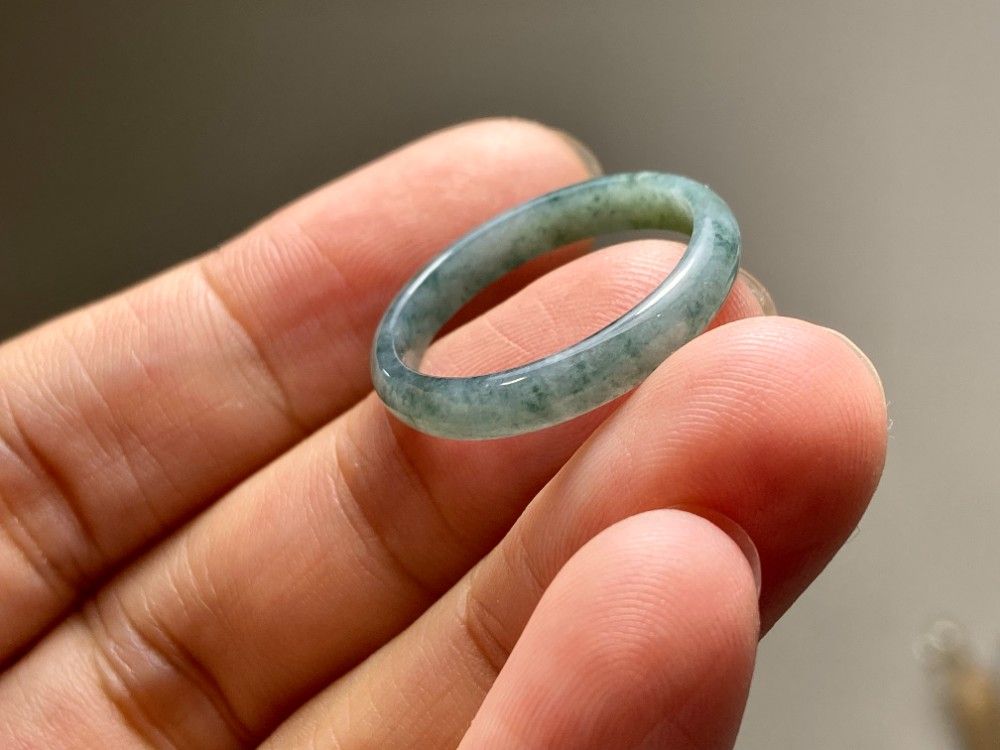 L13-102 ピンキーリング 氷種 竹節 リング 薄水緑色 9.0号