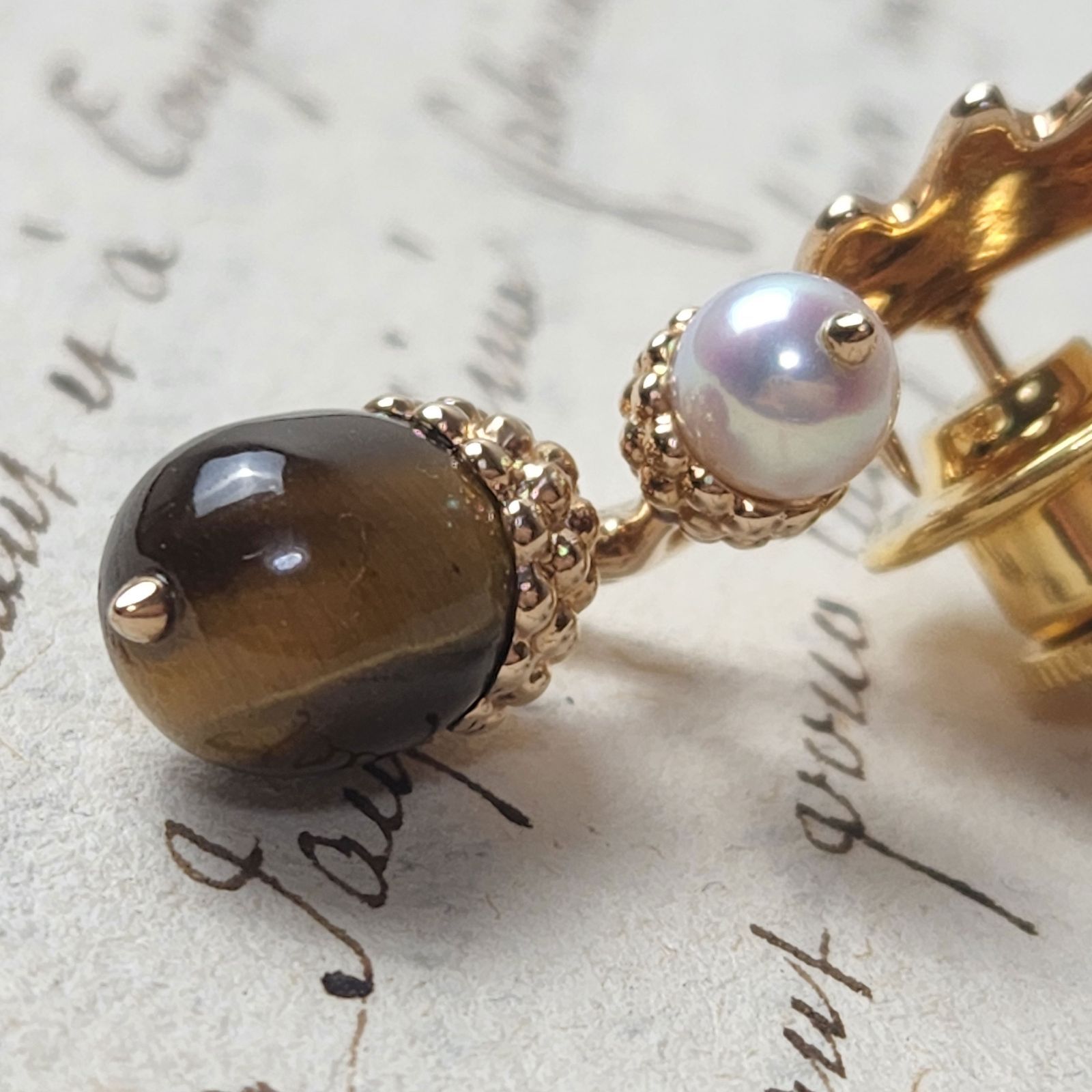 MIKMOTO ミキモト K18 どんぐり ピンブローチ - メルカリ