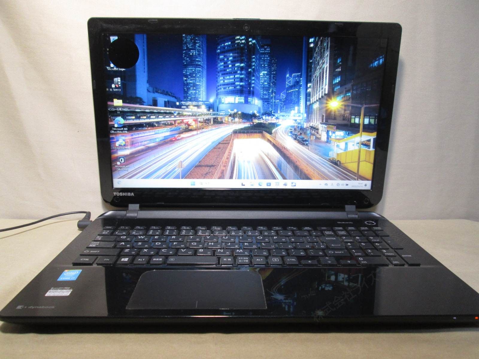 東芝dynabook AB45 i7メモリ16GB SSD256GB Win11 東芝 dynabook AB45/PB【大容量HDD搭載】 Core i7 5500U 【Windows11