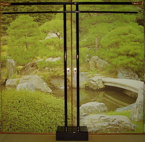 【 几帳台 】 大几帳台飾り金具付　几帳専用　タペストリーにも　H=160　伝統 几帳台 】 大几帳台飾り金具付 几帳専用 タペストリーにも H=160