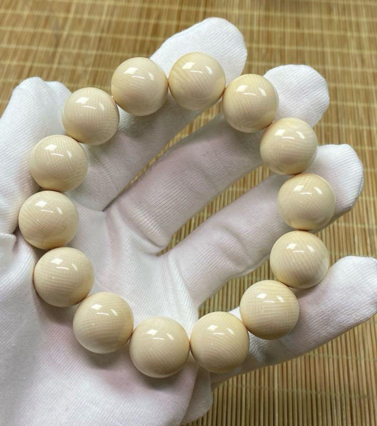天然マンモス牙美しい手作り彫刻 丸珠ブレスレット(50g) 天然