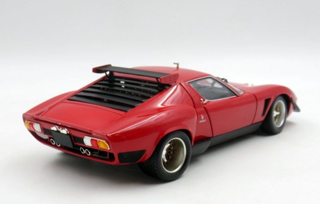 京商 1 18 LAMBORGHINI JOTA レッド ブラック JOTAですが箱にMIURAと表記 08319R