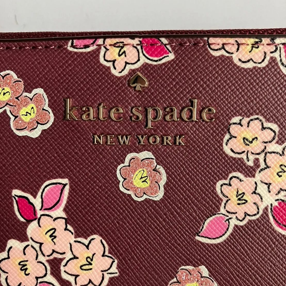 花柄ケイトスペード（kate spade） 長財布   日本未発売　花柄　直営店購入