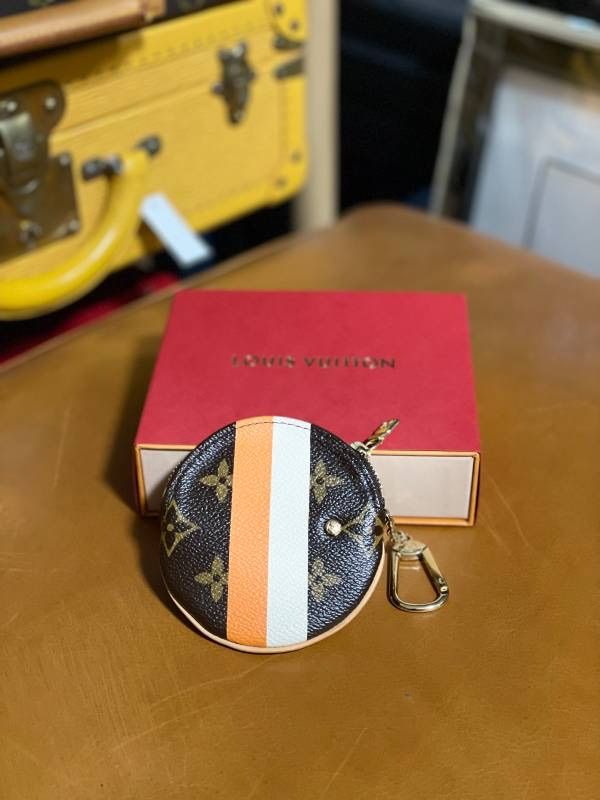 ルイヴィトン グルーム ポルト モネ ロン 小銭入れ M60037 LOUIS