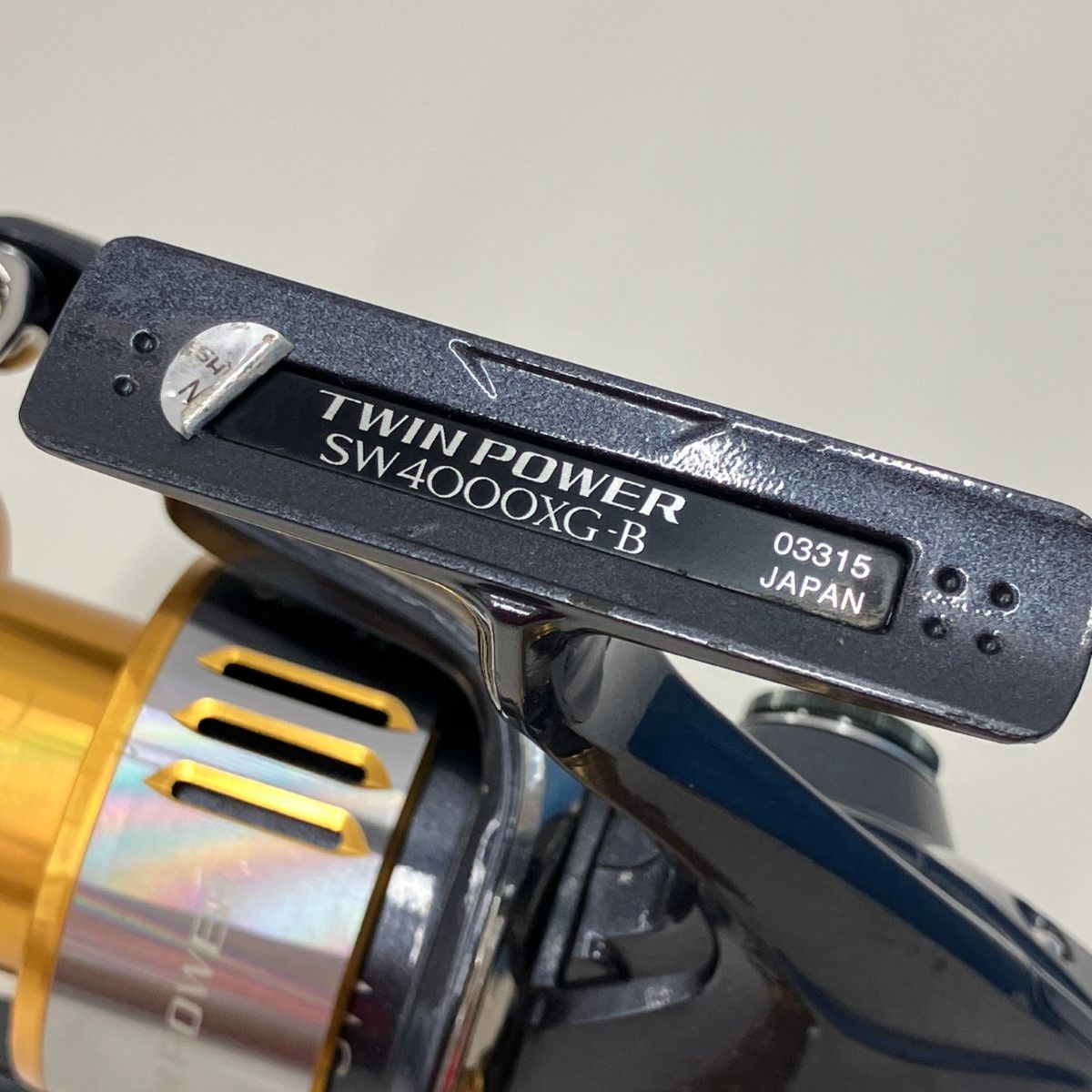 釣り用品 リール スピニングリール SHIMANO 15ツインパワーSW 4000XG  