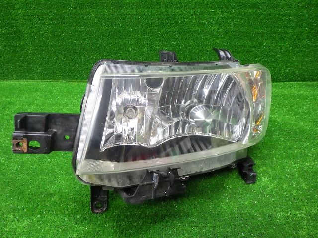 トヨタ　QNC20/21/25　ｂB　ヘッドライト左　HID　B1-2　バラスト付き　241203023