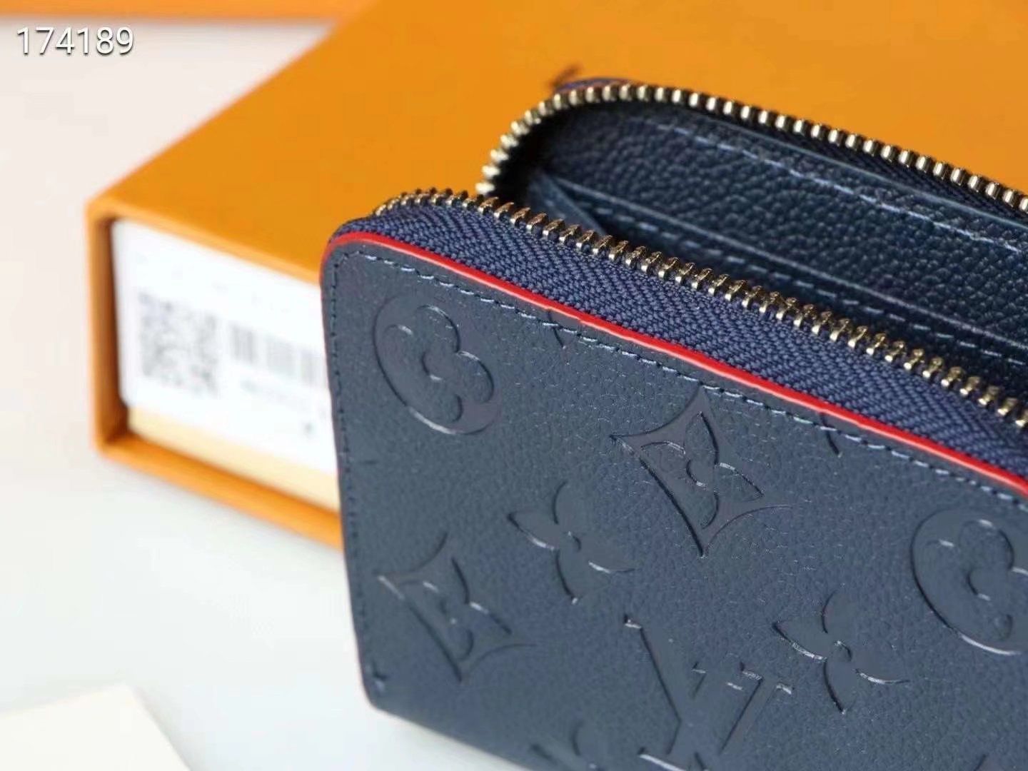 本日限定特価】ルイヴィトン LV Louis Vuitton ジッピー コイン