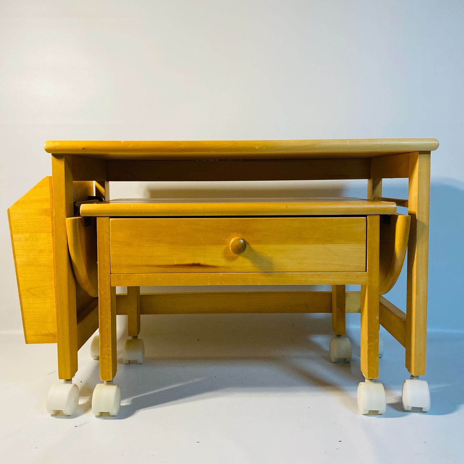 引出し付きネストテーブル ポケット収納