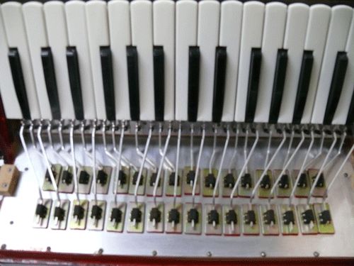 ヤマハ）アコーディオン S-32B ソプラノ ＜再生品＞【超特価