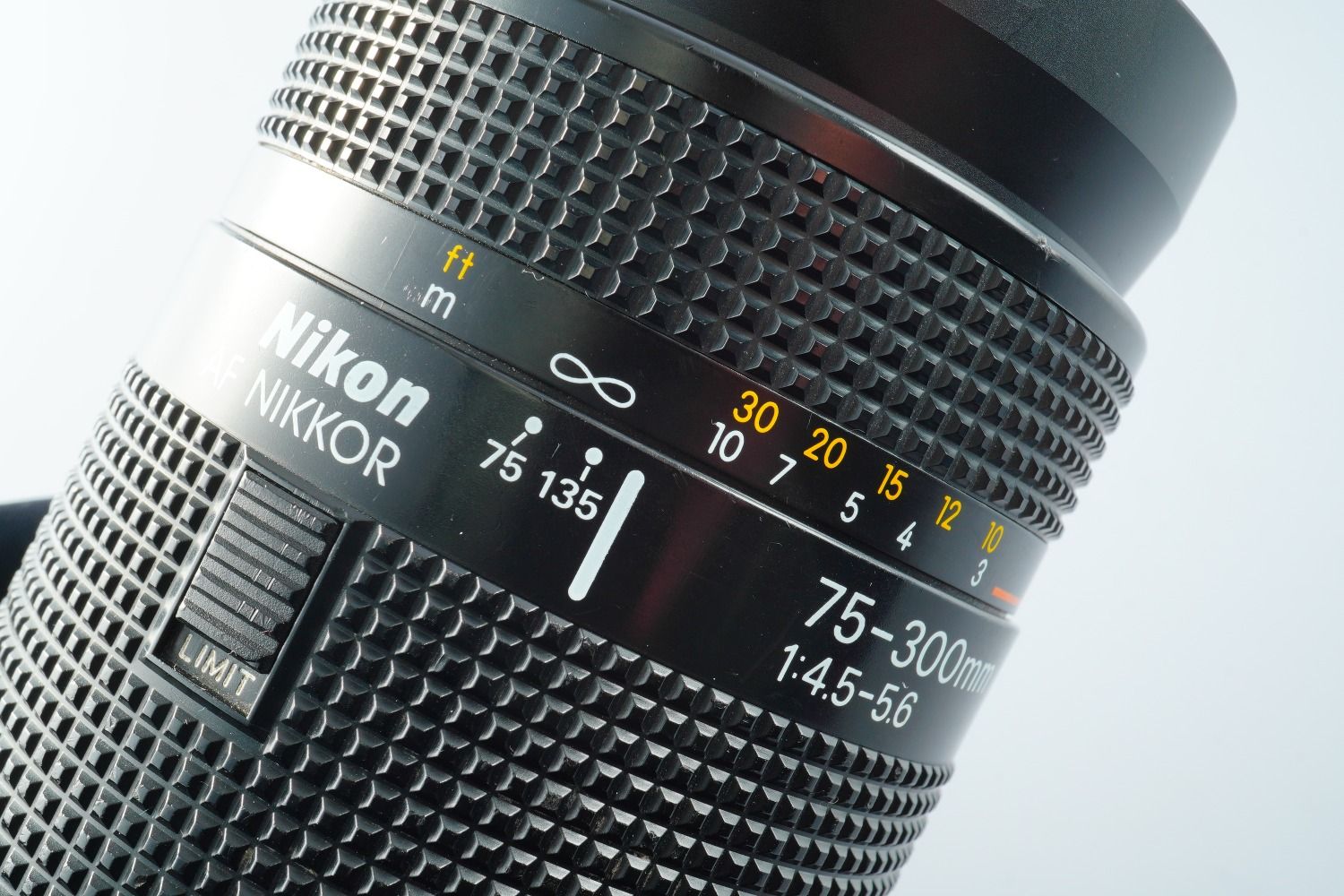 Nikon ニコン AF NIKKOR 75-300mm f/4.5-5.6 ズームレンズ 【公式通販】