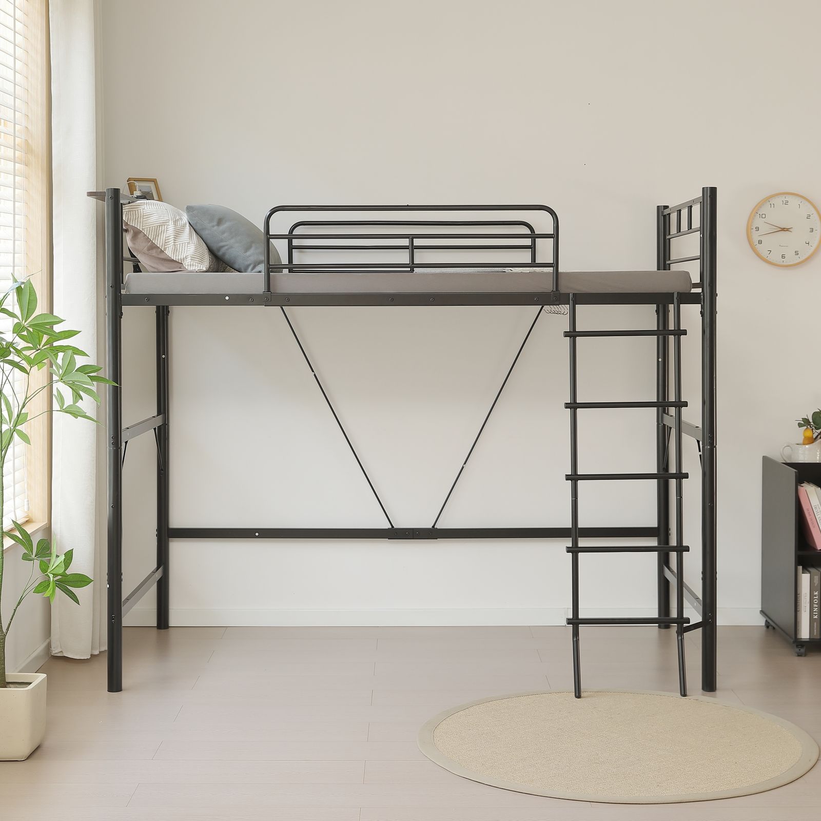 新入荷」全新品 ロフトベッド パイプベッド シングル コンセント付き 