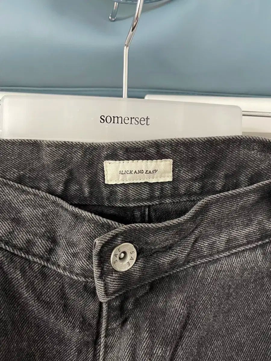 SLICK AND EASY ドビーパンツ サイズ2 33-34