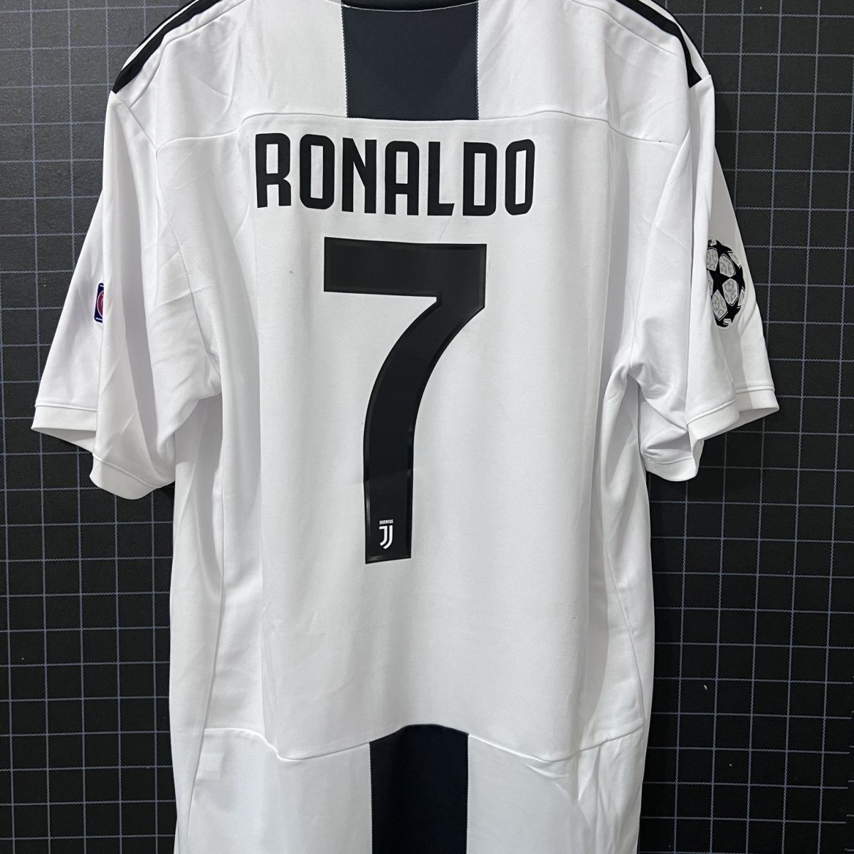 18-19ユベントス #7 ロナウド RONALDO 半袖 ユニフォーム - メルカリ