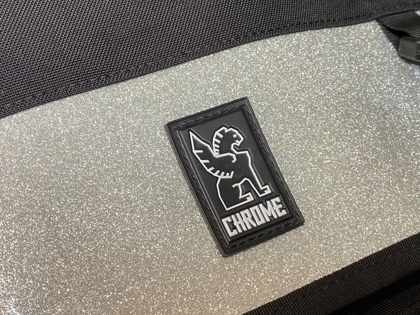 メッセンジャーバッグ 黒