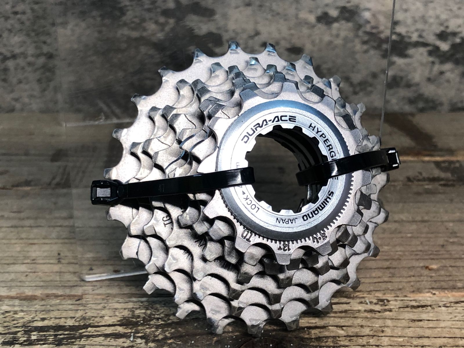 DURA-ACE 7700 9速スプロケット 12-27 新品未使用 ☆シマノ デュラエース SHIMANO DURA-ACE CS-7700 12-27T 9S☆9速